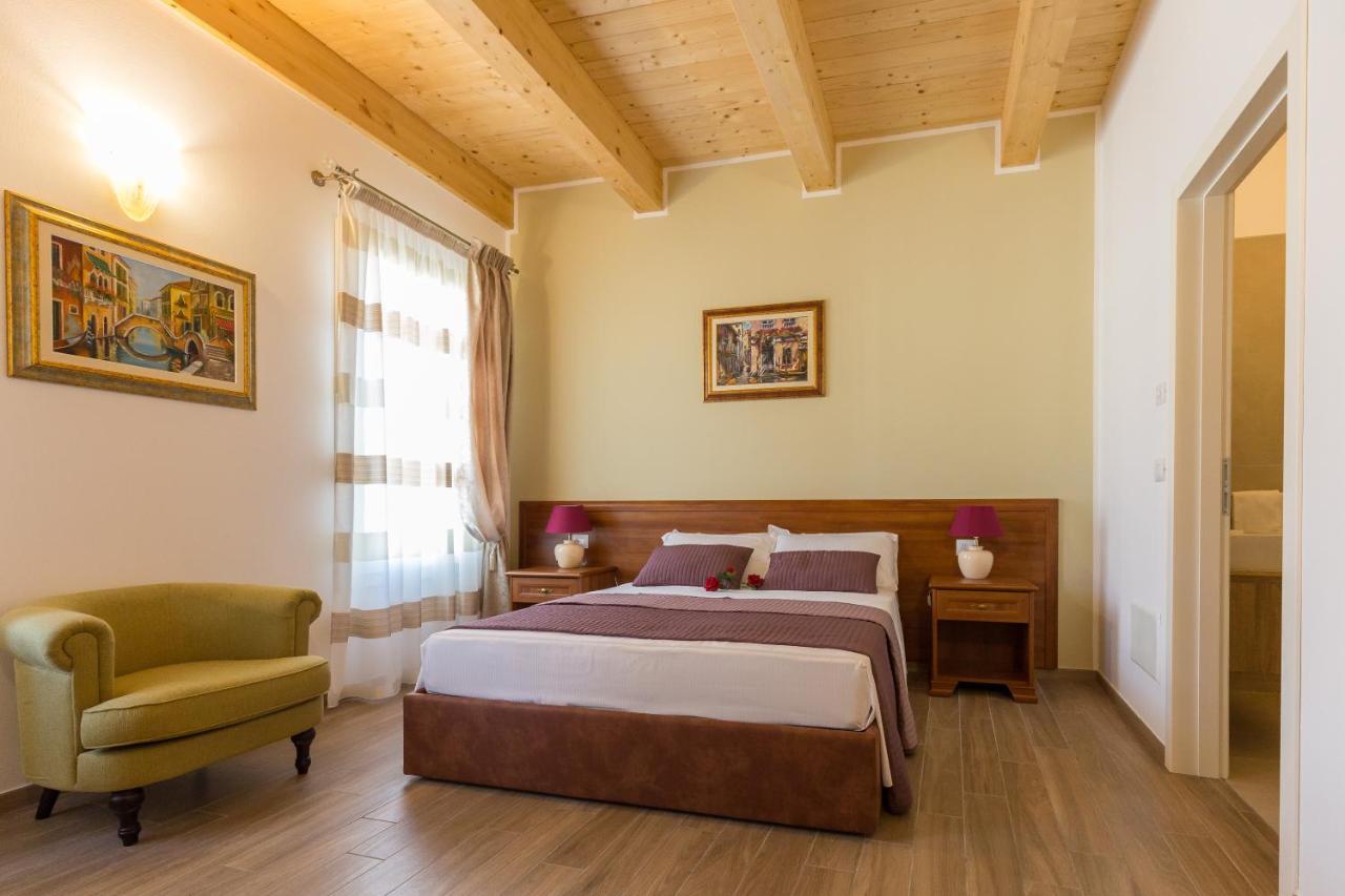 Villa Cavour Comacchio Exterior photo