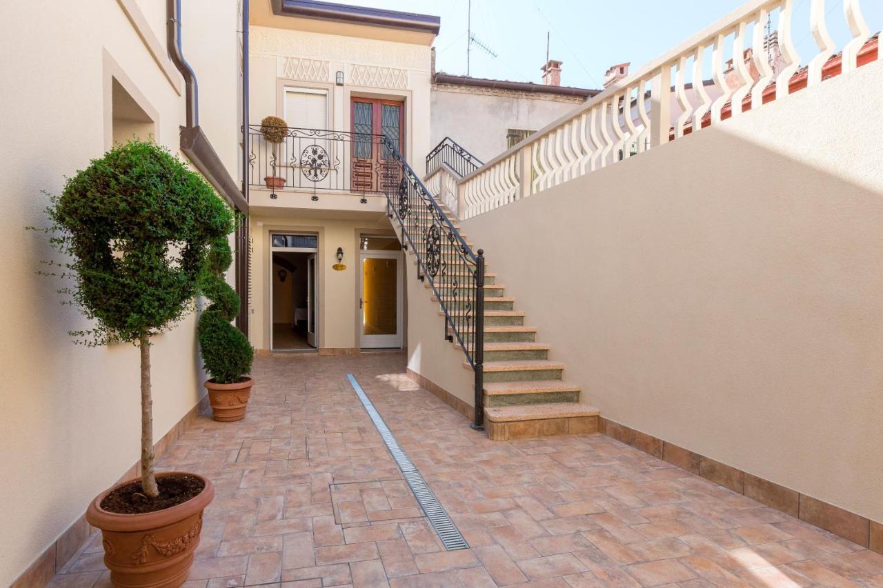 Villa Cavour Comacchio Exterior photo